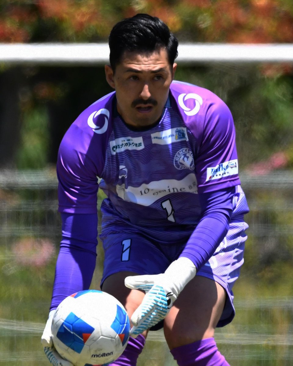 KFD01's tweet photo. 全国社会人サッカー選手権大会中国地域予選のENEOS水島戦は2-1の勝利。クラブ史上初の全国行きまであと1勝となりました。毎年あと一つのところで勝ちきれなかったけど今年の情熱はこれまでと違う。日曜日の決戦に向け最高の取り組みを。 https://t.co/KWRv8FiNAx