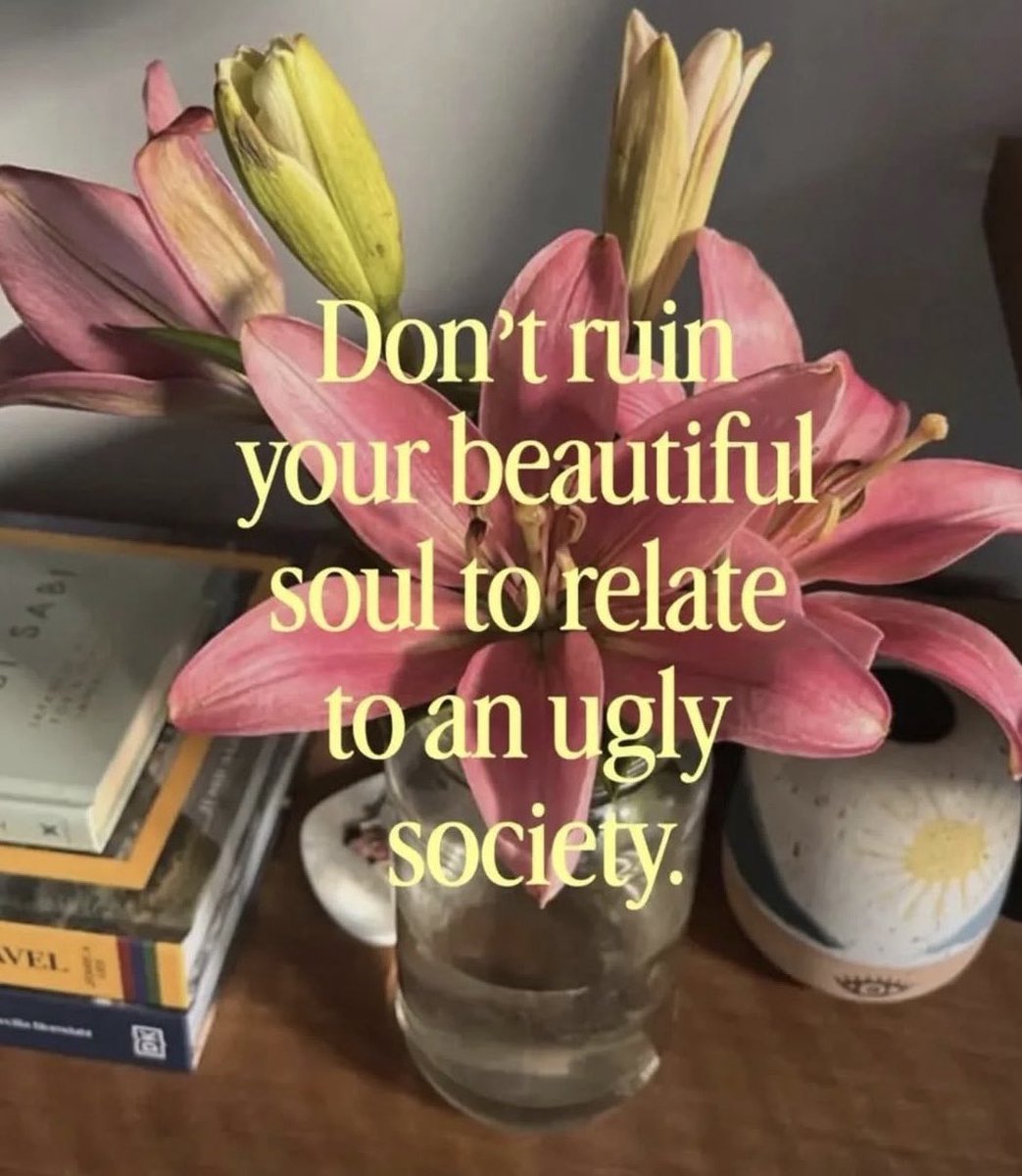 DIETWEN's tweet photo. Your true beauty is inside. 
Dont let them take that from you. https://t.co/mFawAyIb6m