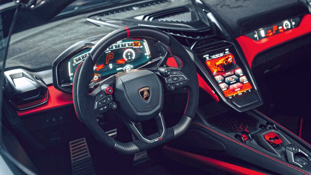 Auto Express tweet media