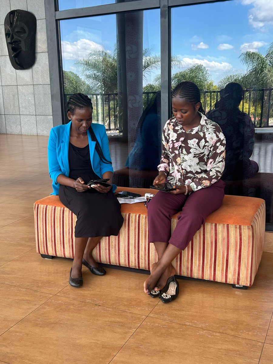 GSSLab's tweet photo. We are so excited by the progress of this project and to see comprehensive, empirically-driven research in action. Thank you to @ElsieFund , @UN_Women, @malawi_police, and @IPORMalawi for your support and hard work!

📸 by Dr. Taylor Vincent https://t.co/WkC4cQAxRa