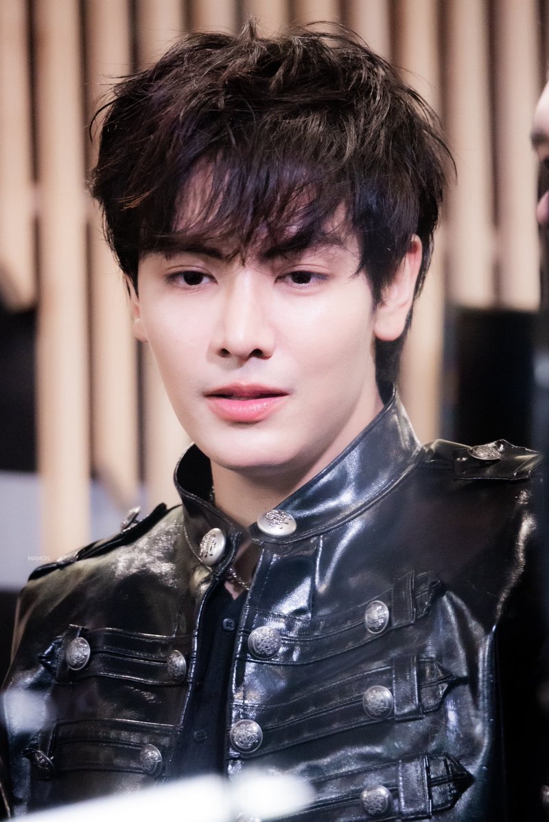 ผู้พิทักษ์บ๊ะจ่างจุงดัง 🖤🖤 tweet media