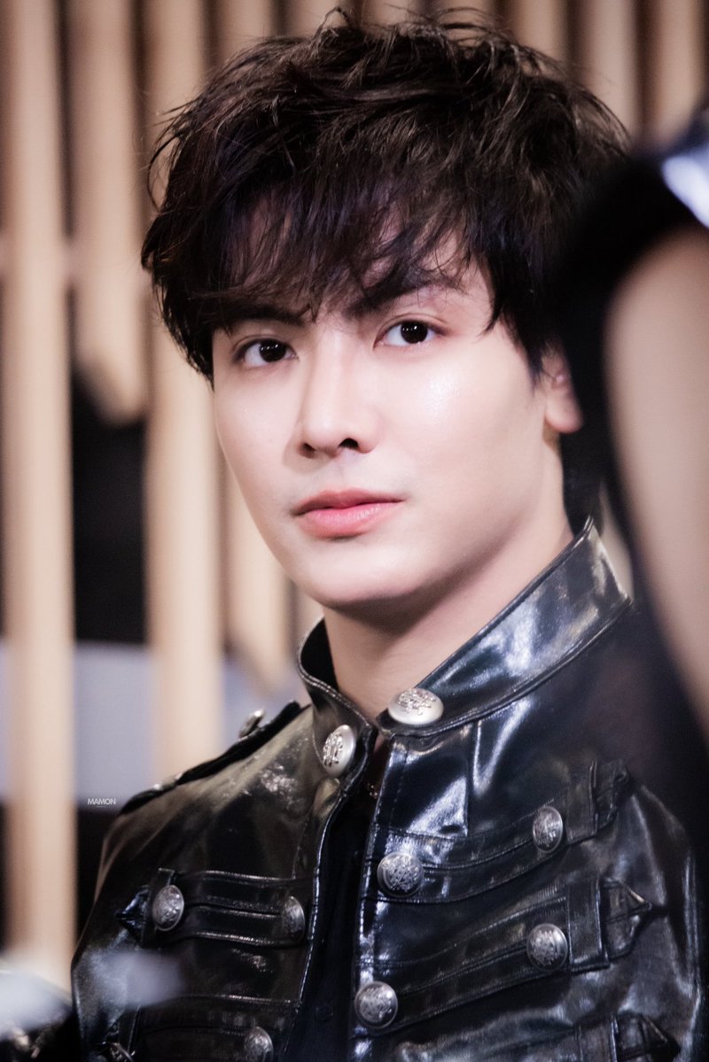 ผู้พิทักษ์บ๊ะจ่างจุงดัง 🖤🖤 tweet media