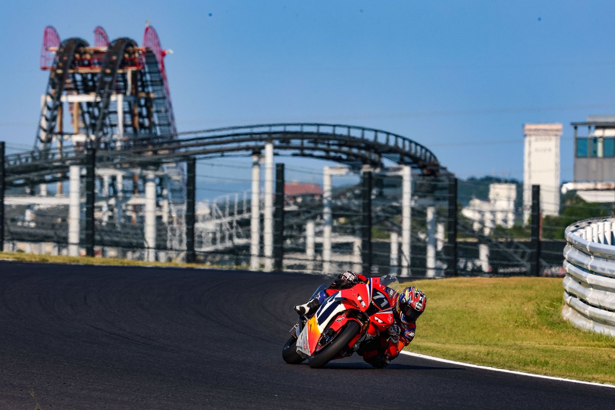 AlessioPiana130's tweet photo. #Suzuka8hours #鈴鹿8耐 #FIMEWC 

Domani e dopodomani di scena i Test ufficiali in vista della 47^ edizione della 8 ore di Suzuka in programma il 5 luglio prossimo. Honda HRC girerà con Takumi Takahashi e Jonathan Rea, Yamaha Factory con Katsuyuki Nakasuga, assenti logicamente per gli impegni ravvicinati in MotoGP Johann Zarco e Jack Miller, i quali proveranno a Suzuka soltanto nella settimana di gara. Di seguito l'elenco dei team che presenzieranno a questa due-giorni di Test martedì 12 e mercoledì 13 maggio ai quali si uniranno due squadre (Dunlop Racing Team with YAHAGI e RSN) dell'All Japan Superbike.

EWC

Honda HRC
Yamaha Factory Racing Team
Yoshimura SERT Motul
F.C.C. TSR Honda France
SDG Team HARC-PRO Honda
Astemo Pro Honda SI Racing
Honda Suzuka Racing Team
Team SAKURAI Honda
S-PULSE Dream Racing Suzuki
Team ATJ with NTT docomo Business
Honda Asia Dream Racing with Astemo
SANMEI Team TARO PLUSONE with SDG
SHINSYU RE:N with TOTEC
MARUMAE Team Kodama
KRP SANYOKOGYO & RS-ITOH
Honda Blues Helmets MSC Kumamoto & Asaka
BAKUON!! Team NAGANO
Team Sugai Racing Japan
Team BabyFace Titanium Power
Team Frontier
Verity & fenice with KIRINJISHI
Team Matsunaga KDC X GEARS
DOGHOUSE & TRIPOINT FUCHS Silkolene

Superstock

Team Étoile
NCXX Racing with RIDERS CLUB
Kawasaki Plaza Racing Team
TONE Team 4413 BMW
Team TATARA Aprilia
Dafy Kaedear RAC41 Honda
Honda Ryokuyokai Kumamoto Racing
Motorcycles 27 EJ YIC
Team Kohsaka & Takahon Racing
Himeji NICHIRIN Racing
Moto Win Racing

Experimental

Team Suzuki CN Challenge
Honda Tochigi Racing & Kouyoukai Dream Racing Team
Honda Hamamatsu ESCARGOT