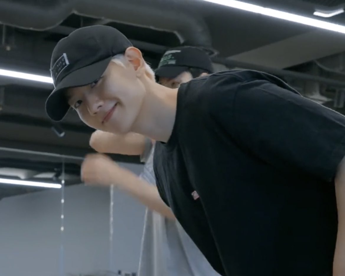 환절기 tweet media
