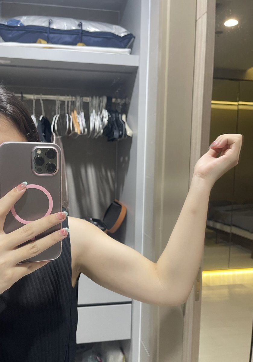 มินออกกำลังกายหนัก🏃🏻♀️เพื่อกิน🥐🥞🧋🍛🍜 tweet media