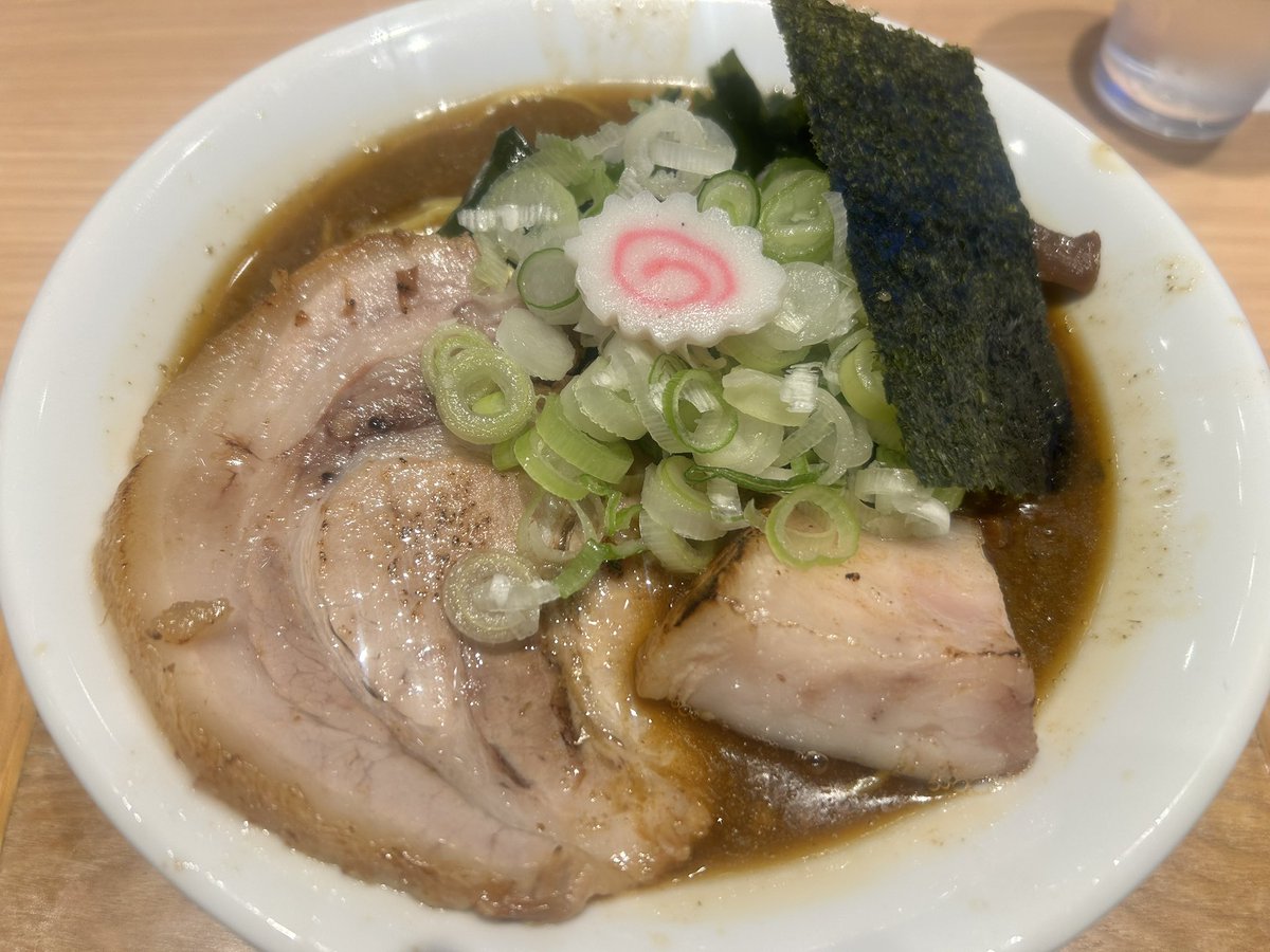 目覚めた人 tweet media
