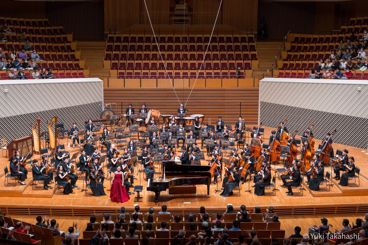 PaulowniaOrch's tweet photo. 第11回定期演奏会は、チケット完売御礼の末に無事終演いたしました🎹
丸山凪乃さんをお迎えしてのプロコフィエフをはじめ、フランスを軸にしたプログラムはお楽しみいただけましたでしょうか🇫🇷

ご来場、そして応援してくださった皆様に心より御礼申し上げます。 https://t.co/YBwmKq72B1
