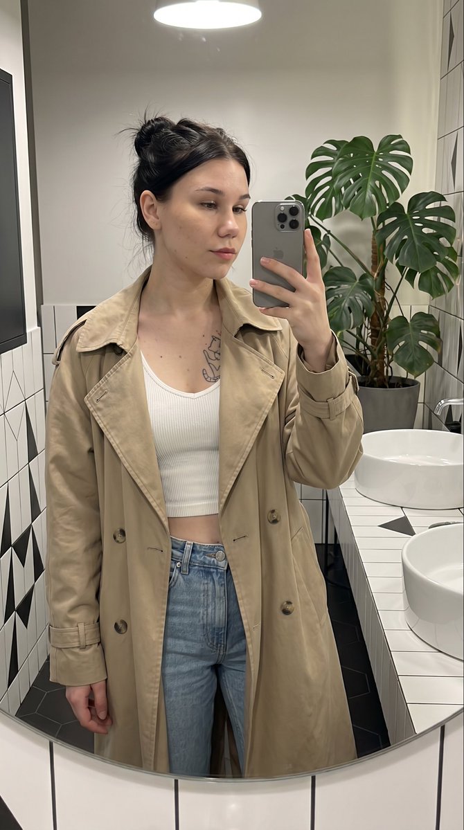 Julia W tweet media
