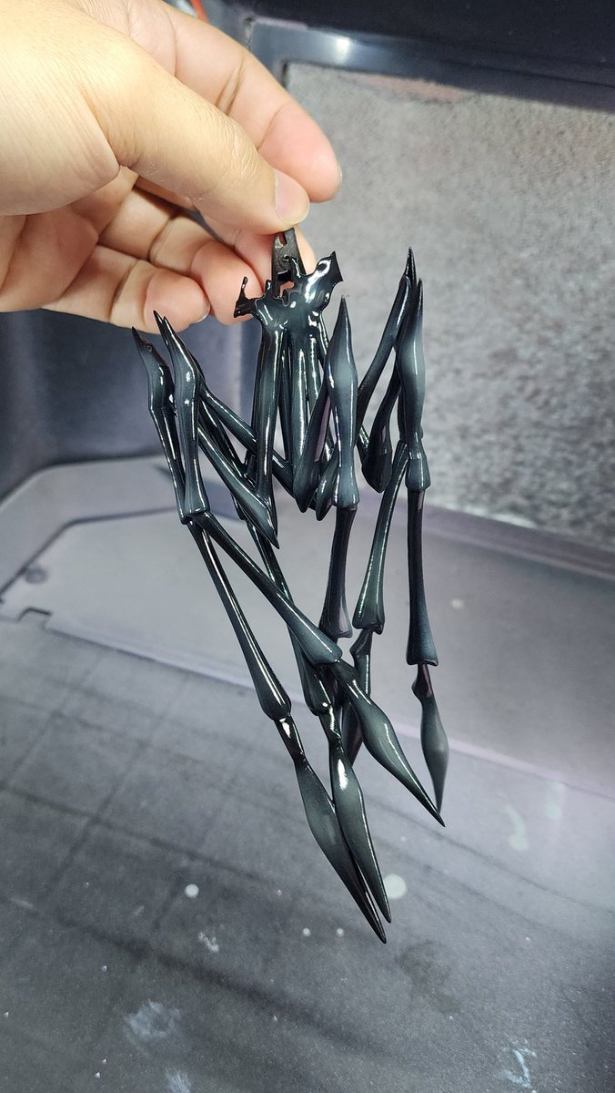 banggugong's tweet photo. NIKKE : Behemoth working

#nikke #behemoth #goddessofvictorynikke #니케 #승리의여신니케 #figure #garagekit #figurepainting https://t.co/2FMORINW4u