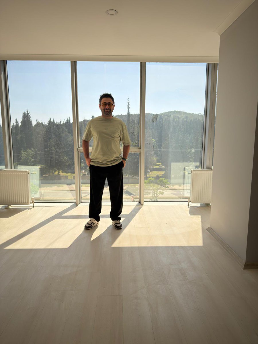 Gökhan Erdem tweet media