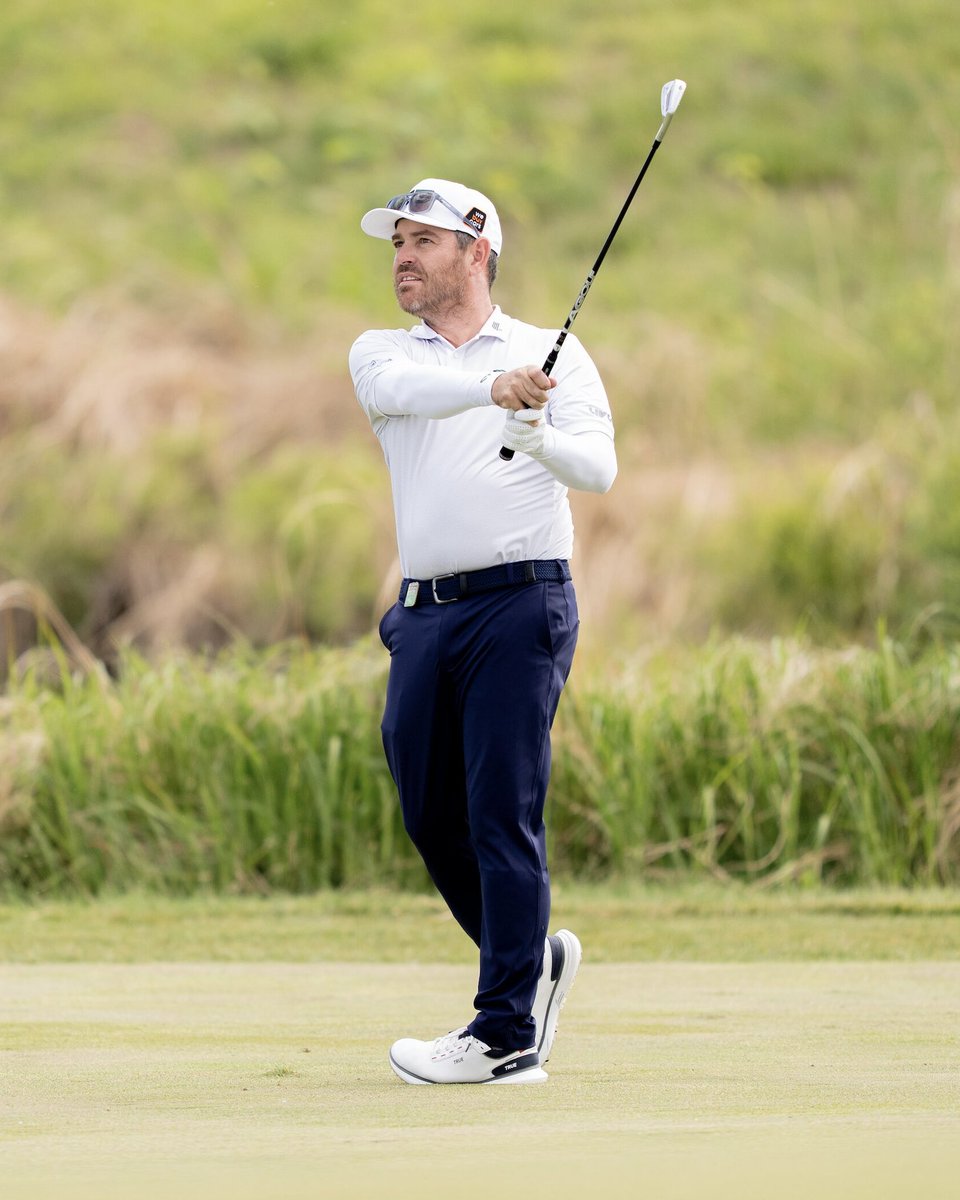 Louis Oosthuizen tweet media
