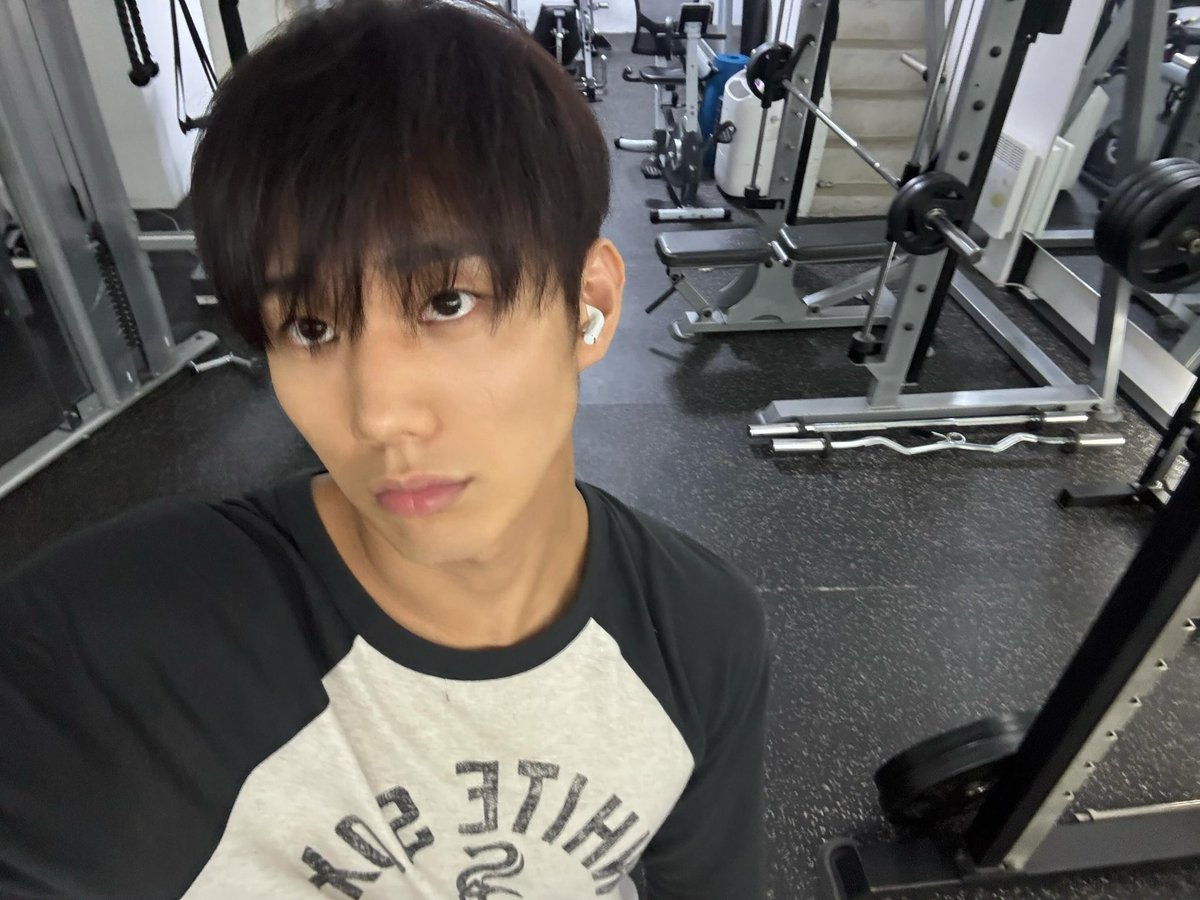 ㄱH.. tweet media