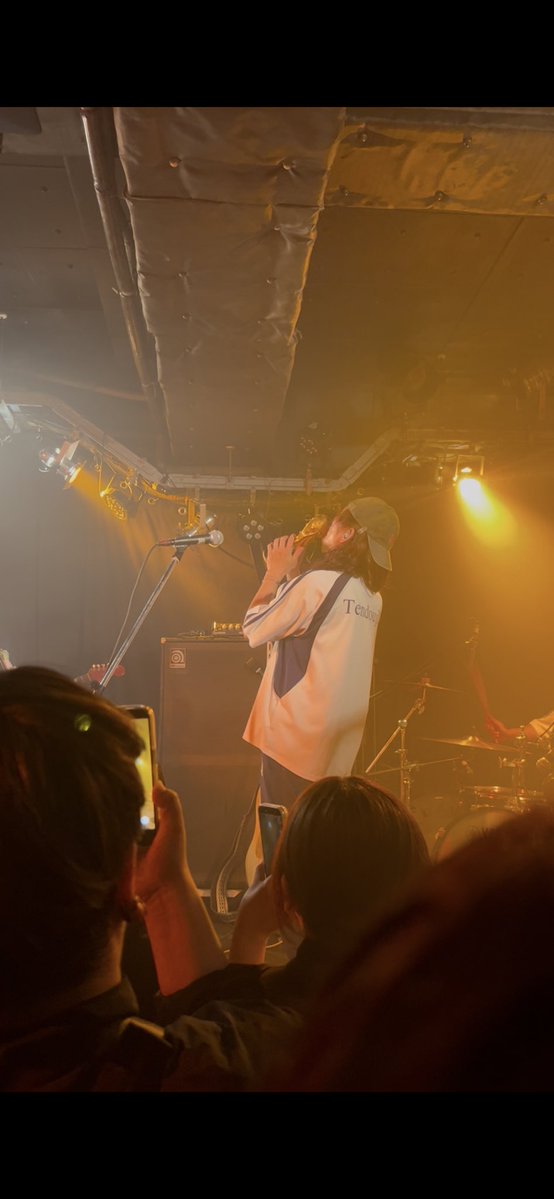 あおい tweet media