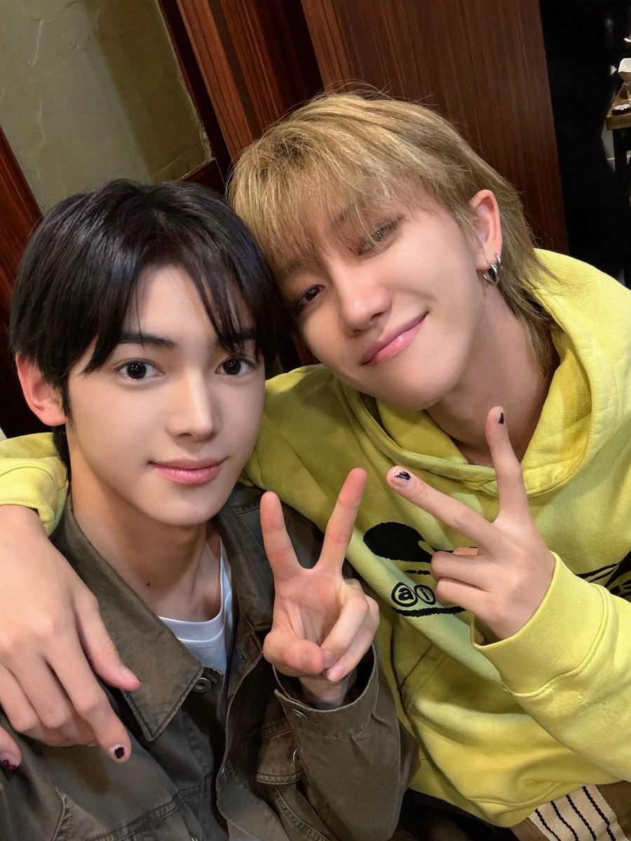 하오 tweet media