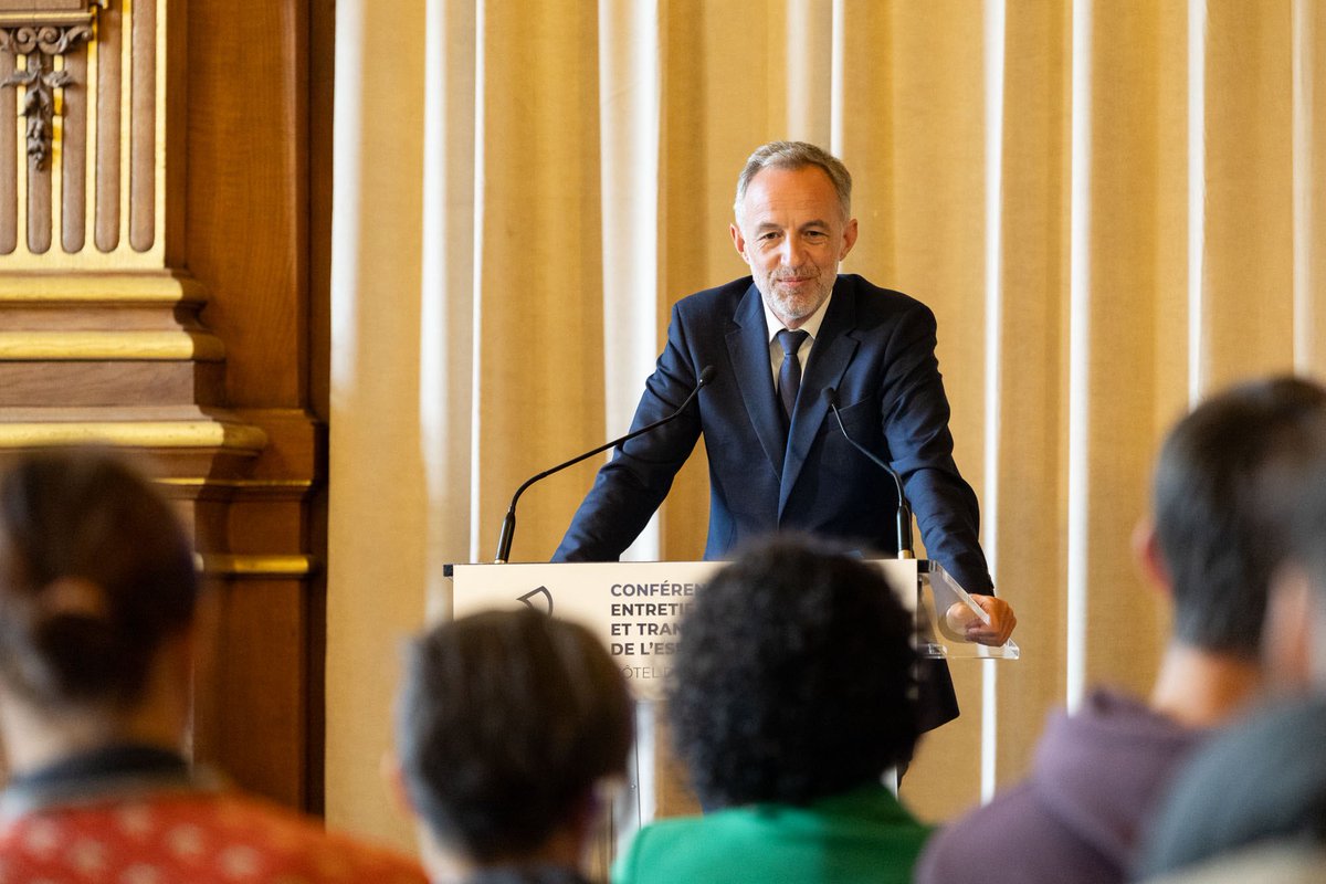 Emmanuel Grégoire tweet media
