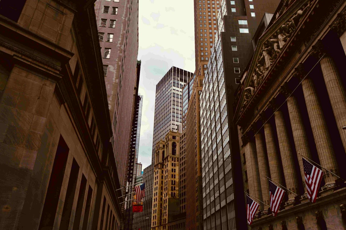 Business & Finance tweet media