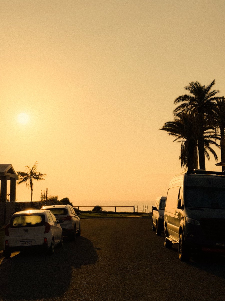 RodriPastorius's tweet photo. chronicles of a fading sun https://t.co/348ASYBu7Q