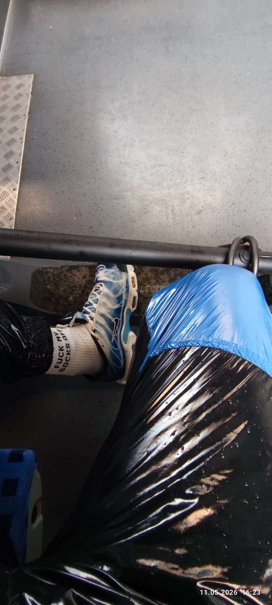 ScallyKiffeur's tweet photo. Train to hone , in shiny Gear , tn's and withe Sox
#pvcup https://t.co/JOcbfxKY3V