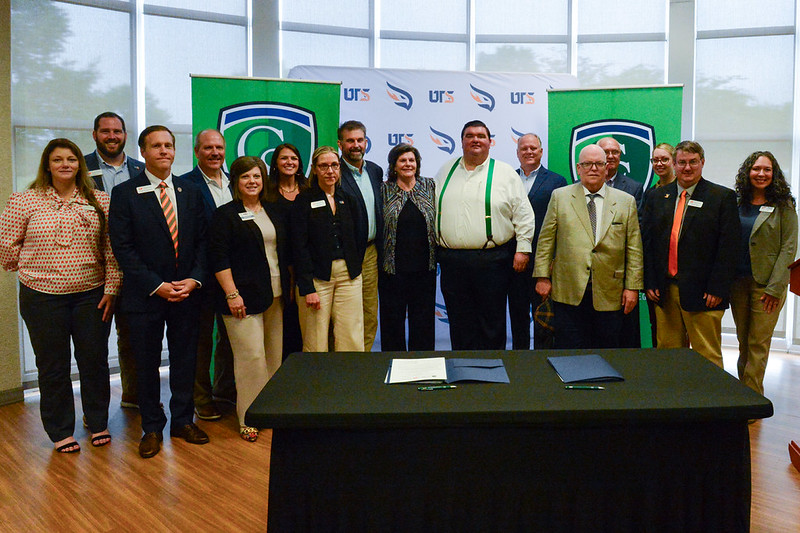 UT_Southern's tweet photo. We’re so ecstatic to announce that we have officially sealed an articulation agreement with @ColumbiaState! We thank them for welcoming us to the CSCC campus, and we’re excited for the future of this partnership! https://t.co/CrSAxlsSyp