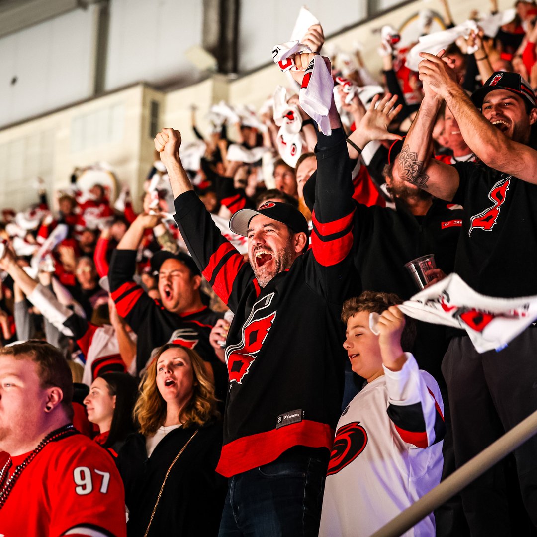 Carolina Hurricanes tweet media