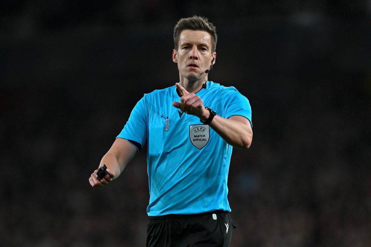 muya_hamad's tweet photo. 🚨🚨 OFFICIEL! ✨Daniel Siebert will referee the Champions League Final between Arsenal and PSG. 🇩🇪
The final will take place on 30 May 2026 at Puskas Arena-Budapest stadium Hungary! https://t.co/oPNvdkfQsf