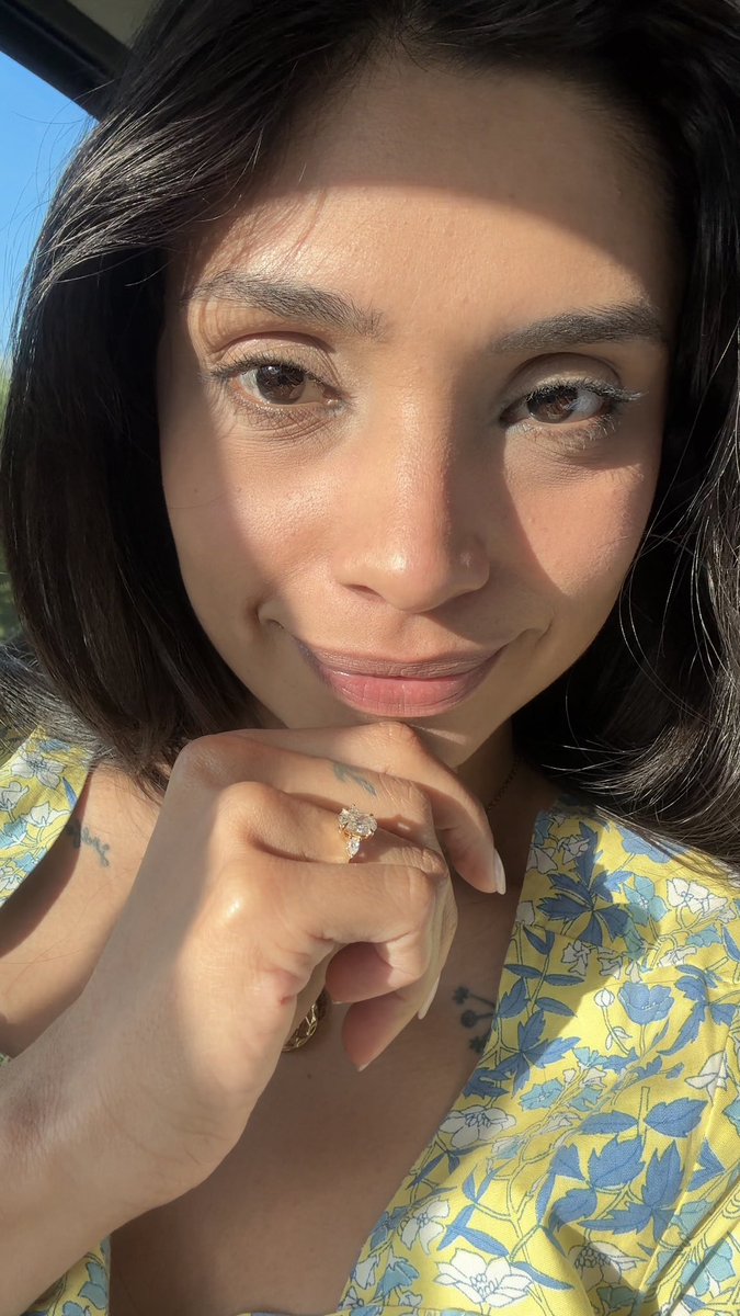 🦋Regina Phalange tweet media