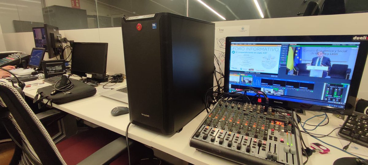 DualiaProduccio's tweet photo. 📡 Desde Dualia realizamos la emisión en streaming del Foro Informativo “El cooperativismo en siglo XXI”, impulsado por Tribuna Grupo, CES Castilla y León y Laboral Kutxa.

👉 https://t.co/p3PFs5Obv1

Gracias por la confianza. https://t.co/CxlpqWqVuJ