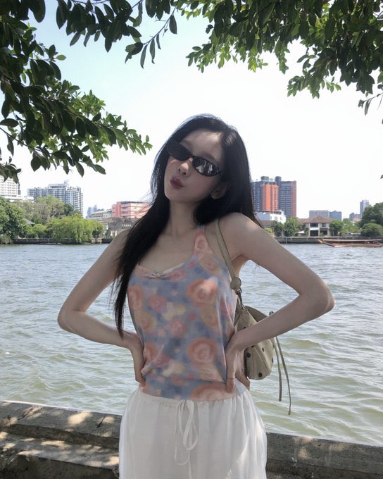 ◣แทยอนหล่อนะคะ◢ tweet media