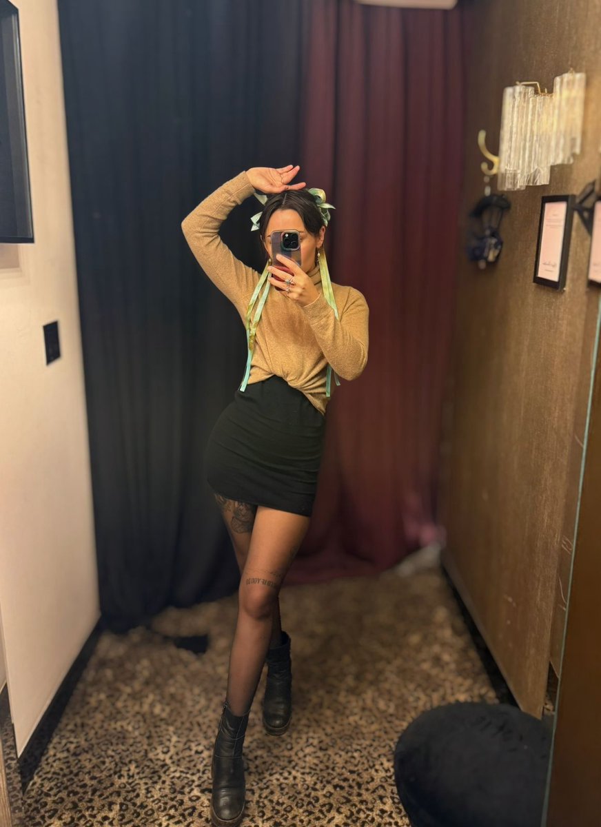 Avery Simone tweet media