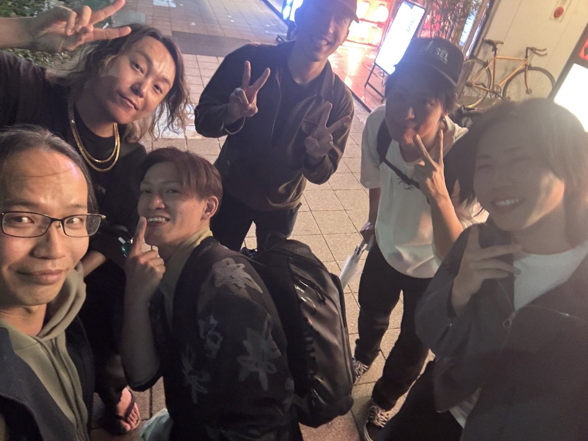 th_act0r's tweet photo. #劇団朱雀 
#OMIAKASHI 

昨日で劇団朱雀「OMIAKASHI」大阪公演終了！🏮
ほんっっと���に光栄すぎる機会でした💦
至らないところしかありませんでしたが言葉では表現できないほど勉強になりました、ありがとうございました🥹
この経験を活かして必ず大きく成長してみせますので楽しみにしててください😤 https://t.co/wiJiXvsQTr