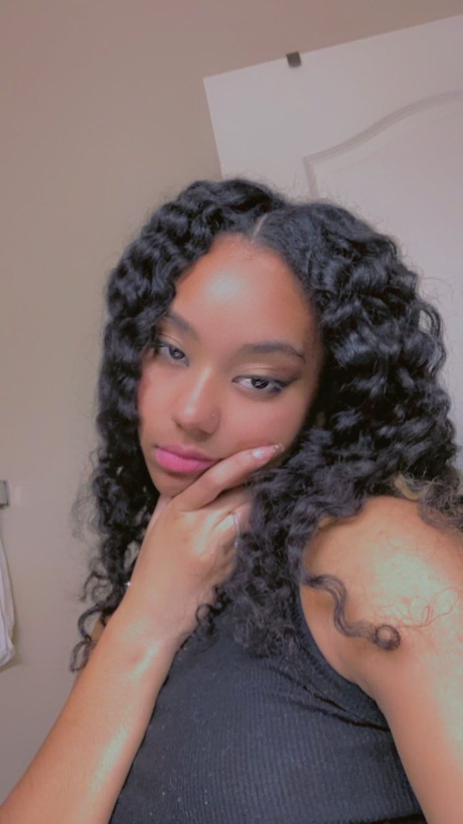 Valarie tweet media