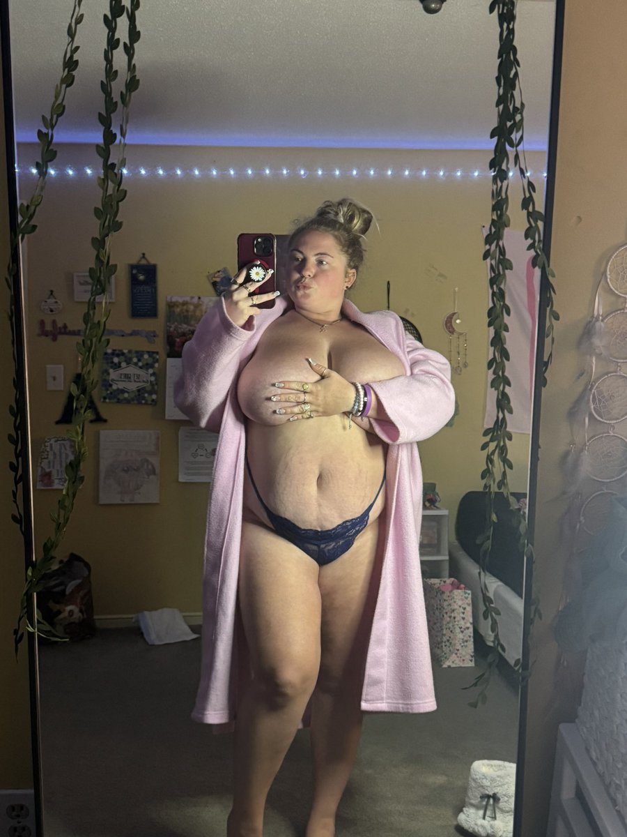 AMBERLY tweet media