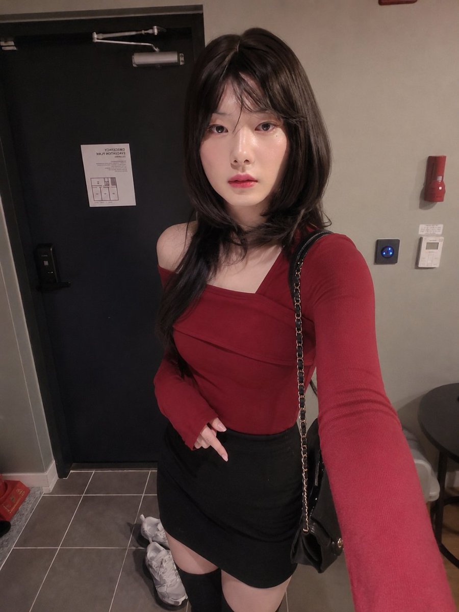 cd소현 tweet media