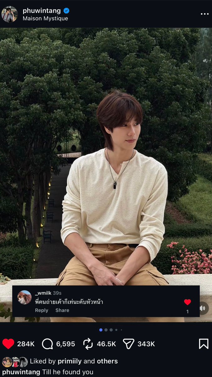 “พี่คนถ่ายเค้าก็เท่นะคับหัวหน้า” โอเค~ พี่ทีมงานมาเฉลยแล้วว่าใครเป็นคนถ่าย ปอนด์ยังเป็นคนที่ถ่ายภูวินน่ารักเสมอเลยน้าาา 🤭

#PondPhuwin #ปอนด์ภูวินทร์