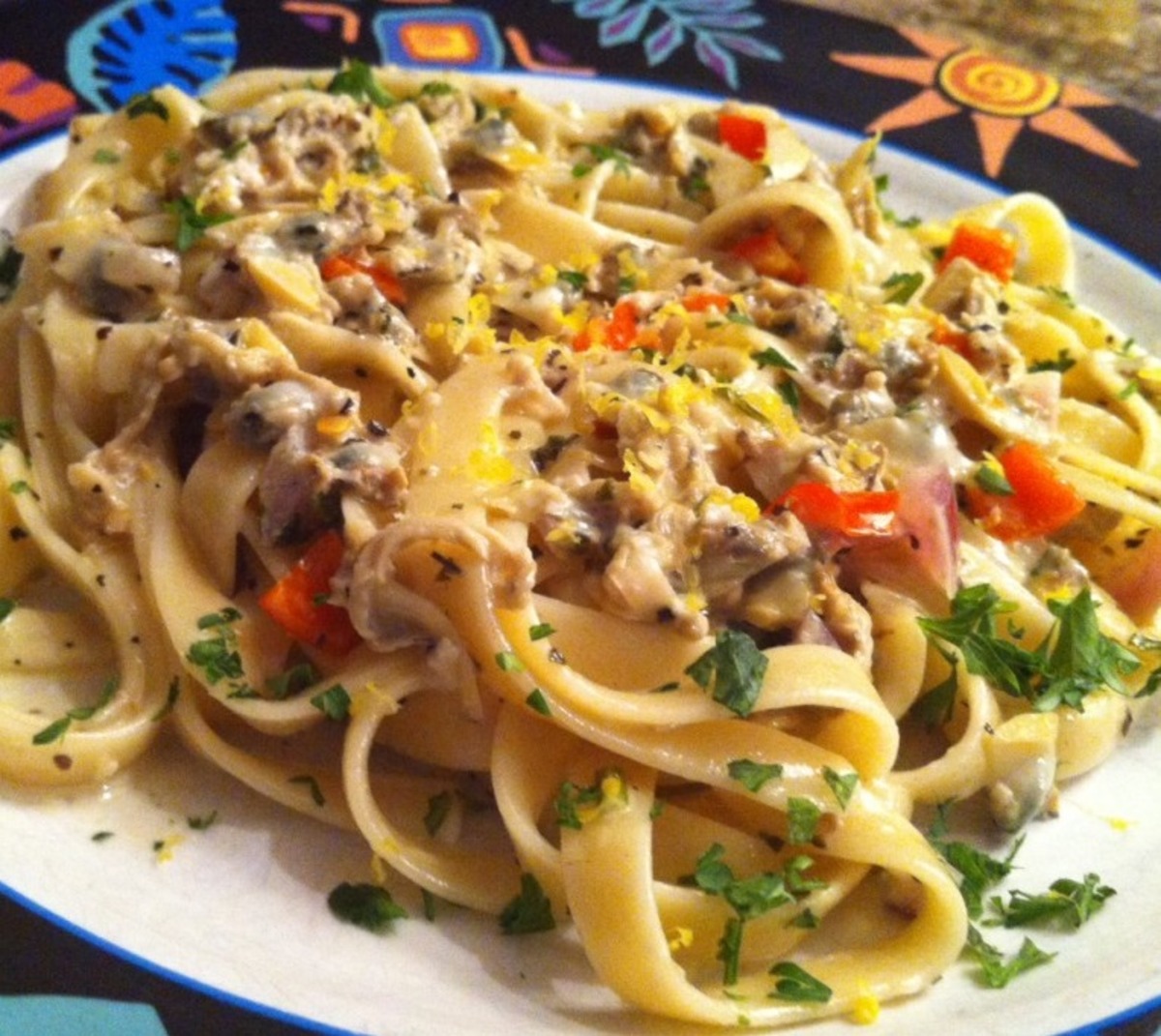 ryanfonz's tweet photo. May 11: Eat What You Want Day, Fettuccine Alle Vongole. https://t.co/7RvfYH2Hz4