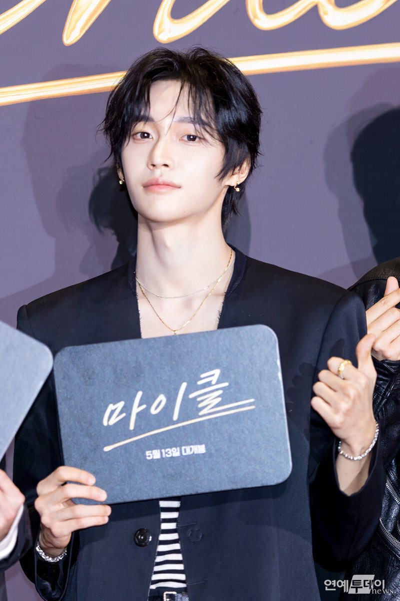 연예투데이 tweet media
