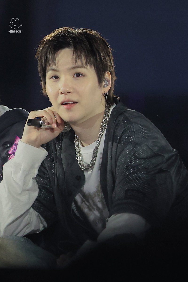 260412 Arirang Tour in Goyang D3

👀🐱

#SUGA #슈가 #AgustD #민윤기 
#방탄소년단 #BTS 
#BTS_WORLDTOUR_ARIRANG
#BTS_WORLDTOUR_ARIRANG_GOYANG