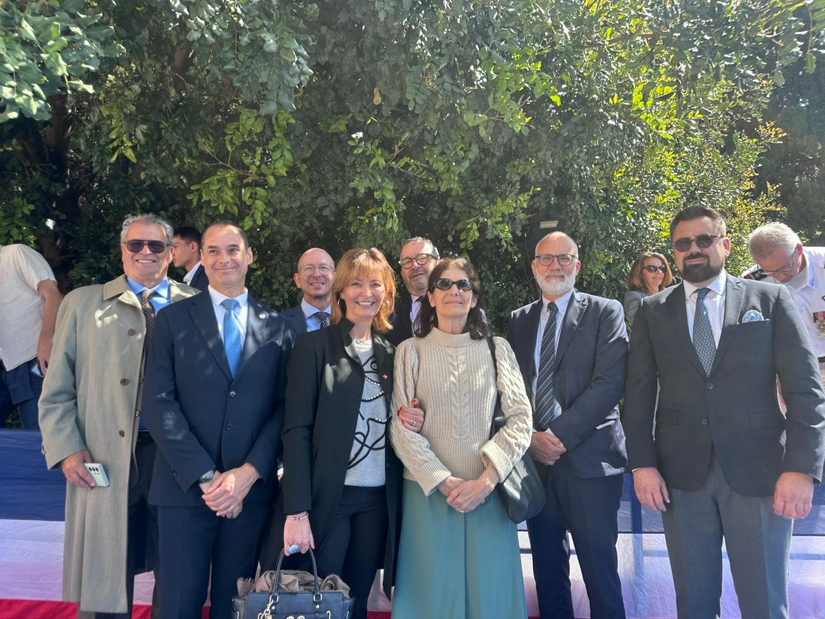 Consul Lux @ Nice tweet media