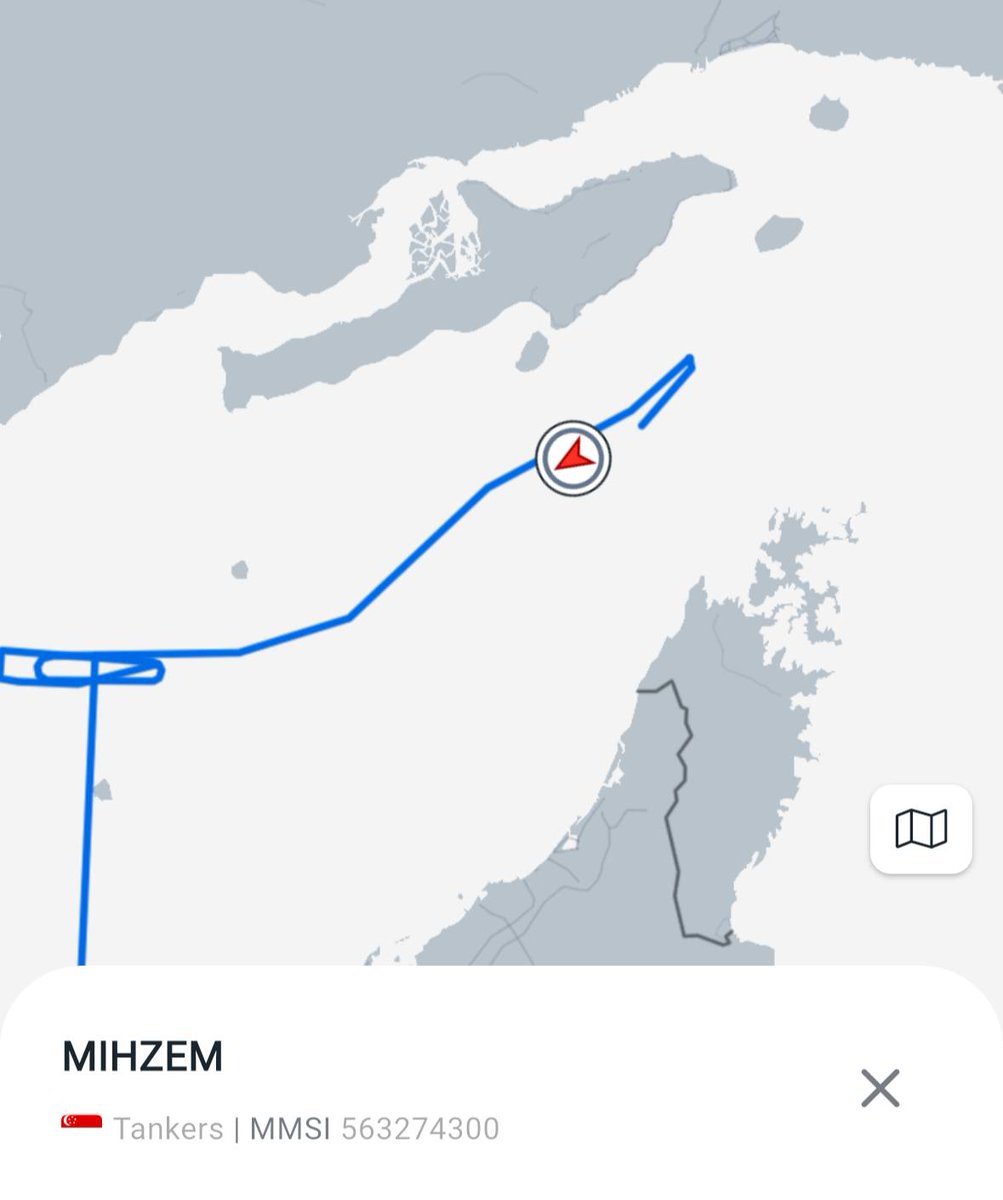 tayyabkjanjua06's tweet photo. 🇮🇷/🇶🇦 NEW:
A Singapore-flagged LNG tanker originating in Qatar tried to cross the Strait of Hormuz, but was instructed to turn back by Iran
It’s unclear if the vessel obtained permission beforehand.
#lamansiónvip #geopolotics #شکریہ_حافظ_صاحب https://t.co/mSi3YBkJrt