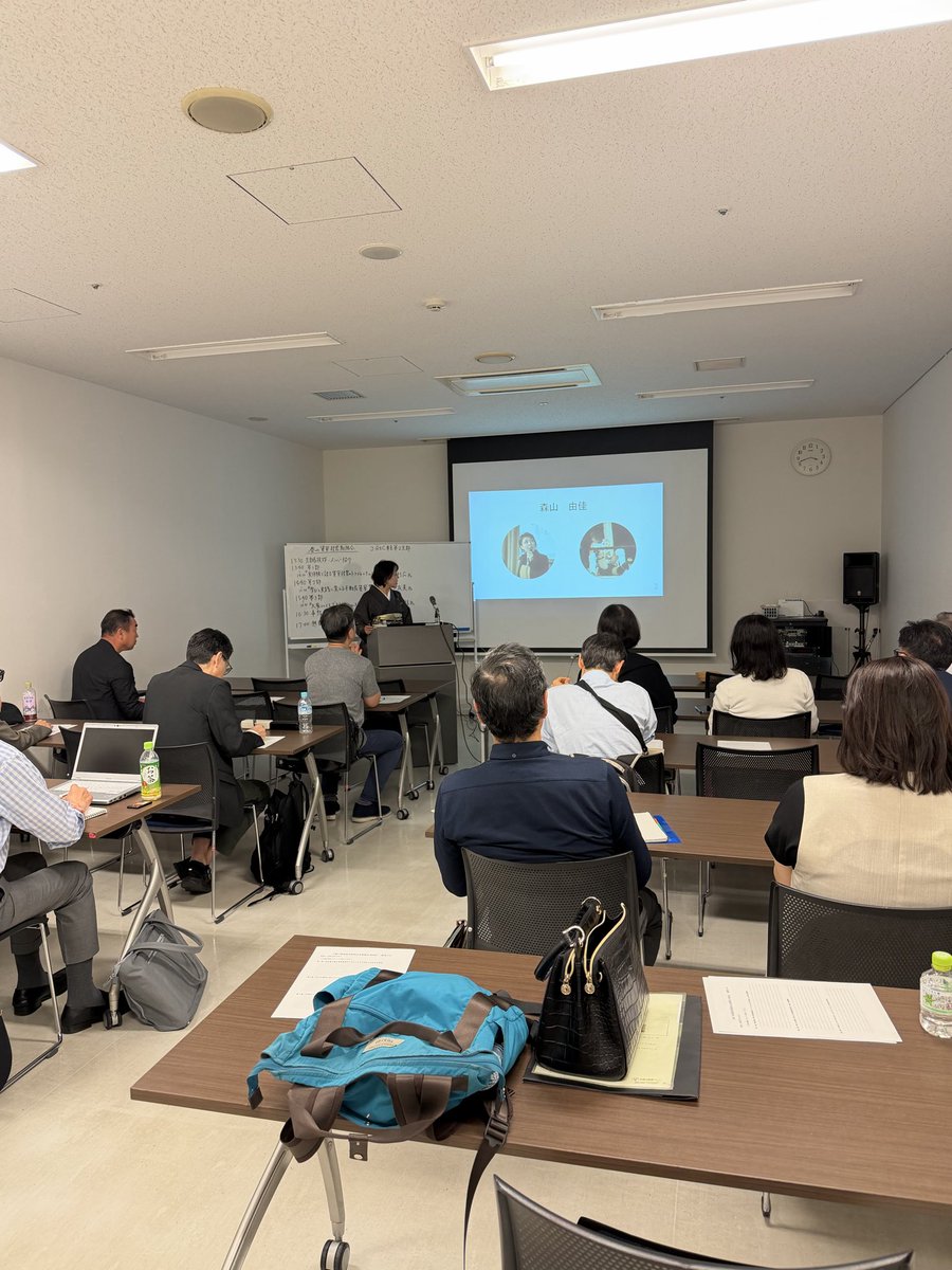 okinogen's tweet photo. 昨日は私が支部長を務める日本不動産コミュニティー（J-REC）東京第2支部の「春の賃貸経営勉強会&懇親会2026」を開催し、盛況で終えることができた。各講師からは生前贈与のポイントや融資のノウハウ、ステージングのコツなどを学ぶことができた。参加者からは「学びの多い良い勉強会だった」との声を複数いただいた。やって良かった。次は秋に開催する予定。