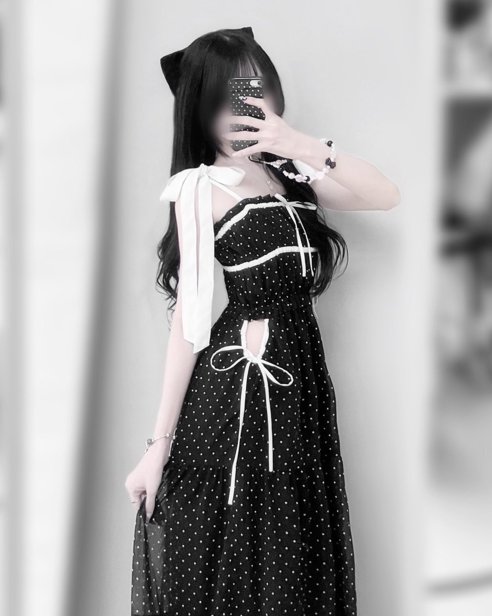 mm4dollnc's tweet photo. .⋆𝜗𝜚 𝑂𝐿𝐼𝑉𝐸 𝑑𝑒𝑠 𝑂𝐿𝐼𝑉𝐸 .⋆𝜗𝜚
春夏のデートワンピはｺﾘ一択🫵!!
ウエストの肌見せが色っぽいキャミワンピ🎀
このくらいが大人っぽくてちょうど良い🪄◝✩
⋆┈┈┈┈┈┈┈┈┈┈┈┈┈┈⋆
✎﹏ わき見せティアードキャミワンピ ¥9,790(税込)
https://t.co/3kAZNy5lci  #pr https://t.co/LJEK7QZQKU