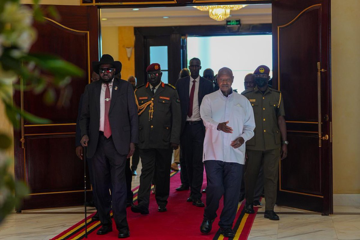 RadioSapientia_'s tweet photo. Foreign signatories as they continue to arrive at;
#StateHouse.
#Entebe International Airport. https://t.co/DyzAe0YMAO