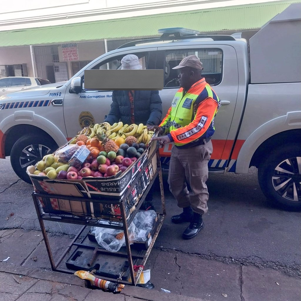 Jo'burg Metro Police Department - JMPD tweet media