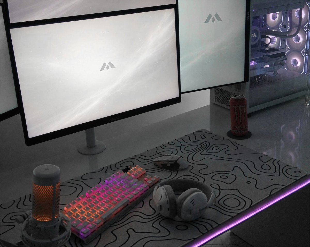 MasetGraphics's tweet photo. Setup Appreciation ☕🤍 https://t.co/KDZ2QbP9qx