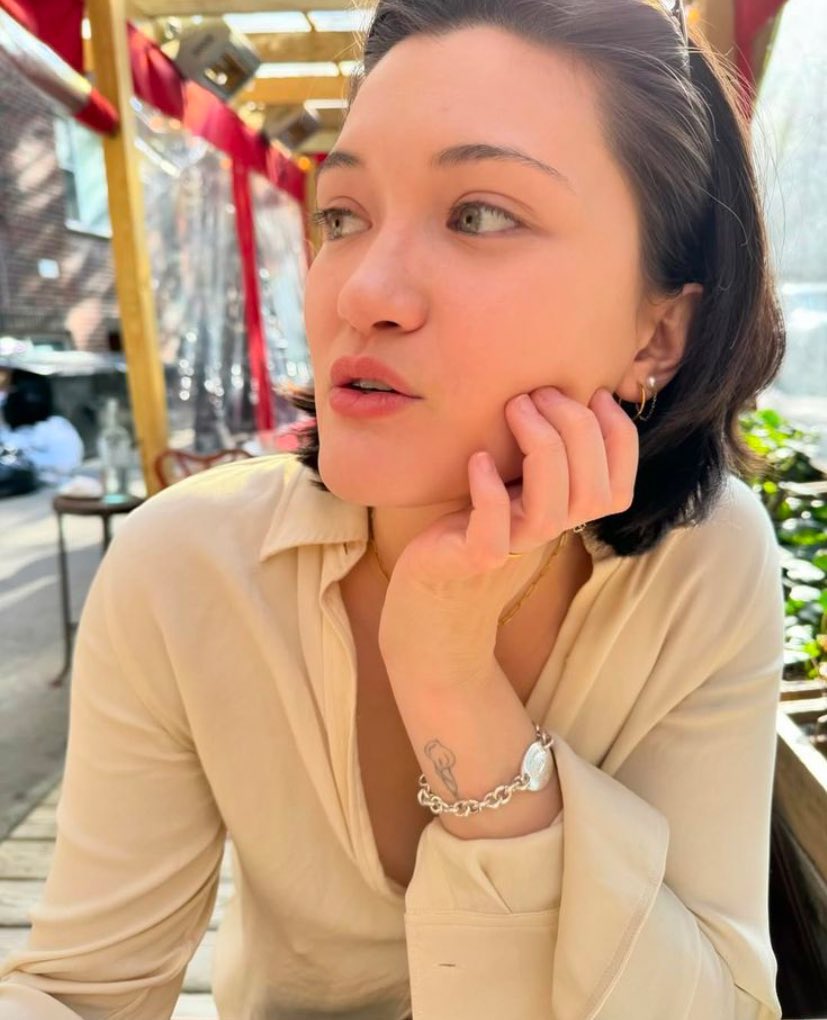 katie *:・゚✧ tweet media