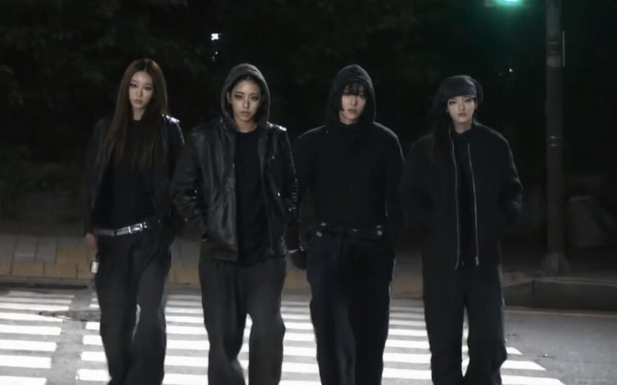 aespa boygroup bukan cuma cerita rakyat -star
