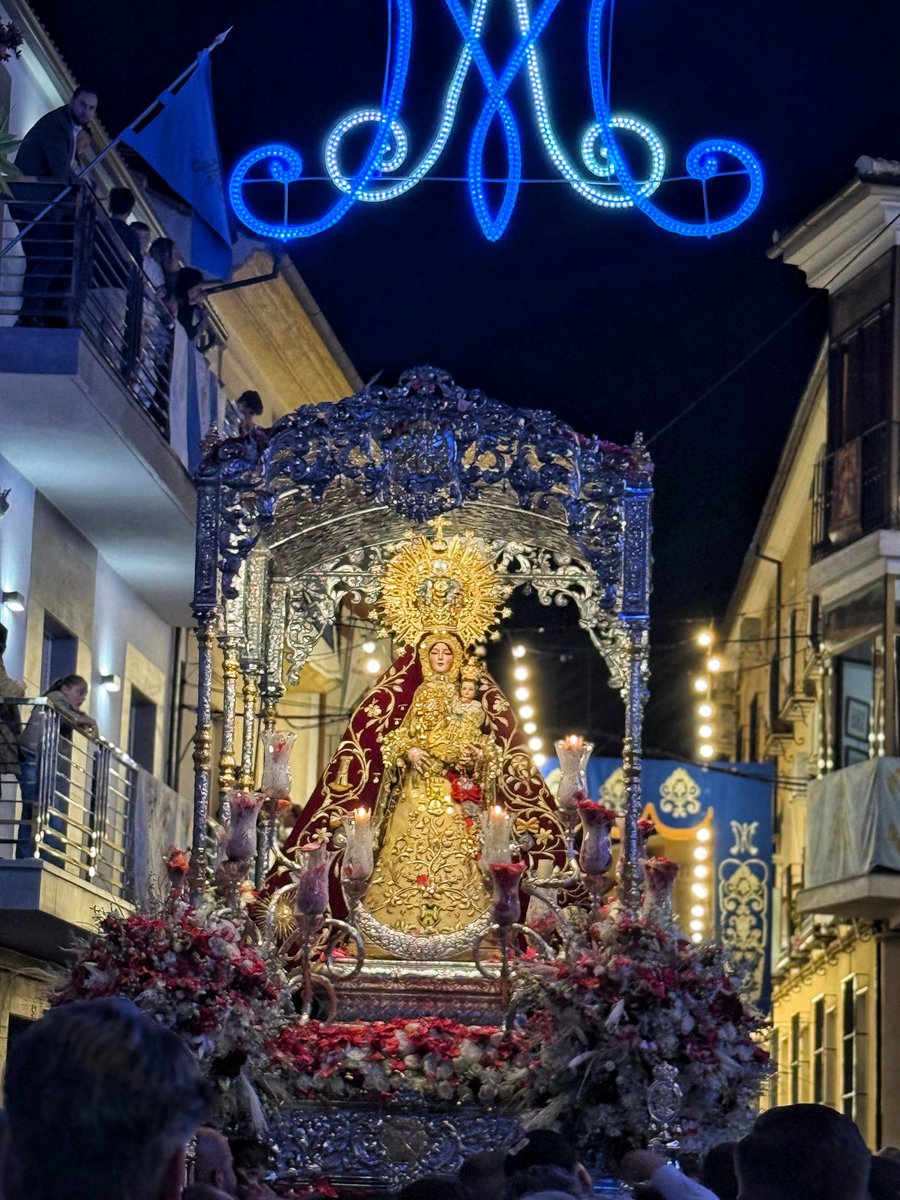 RosariodLinares's tweet photo. ɴᴏᴛᴀ ᴅᴇ ᴀɢʀᴀᴅᴇᴄɪᴍɪᴇɴᴛᴏ

Desde estas líneas queremos dar nuestro más sincero agradecimiento al pueblo de Rute por la acogida de ayer y, en especial, a la Real Cofradía de María Santísima de la Cabeza Coronada por haber confiado en nuestra música. 

#RosariodeLinares https://t.co/RwHa7QsbN6