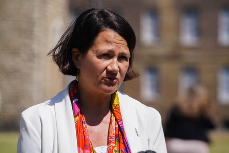 LeeHarris's tweet photo. 🚨NEW: Labour MP Catherine West is GOING AHEAD with the leadership challenge.

Emails will be going out to MPs today and even Starmer's closest supporters fear she will easily get the 81 names.

Keir Starmer's awful speech hasn't changed ANYTHING!

Here we go! 🔥 https://t.co/L1JxDtmMsw