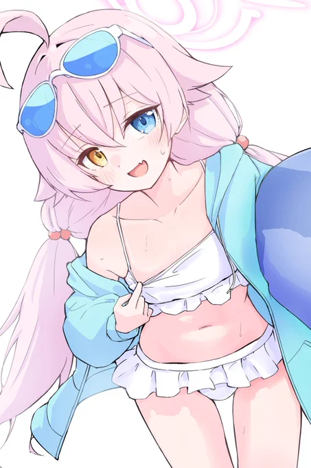 うへーはしゃぎすぎちゃった…… 日焼け跡付いてない? #ブルアカ
