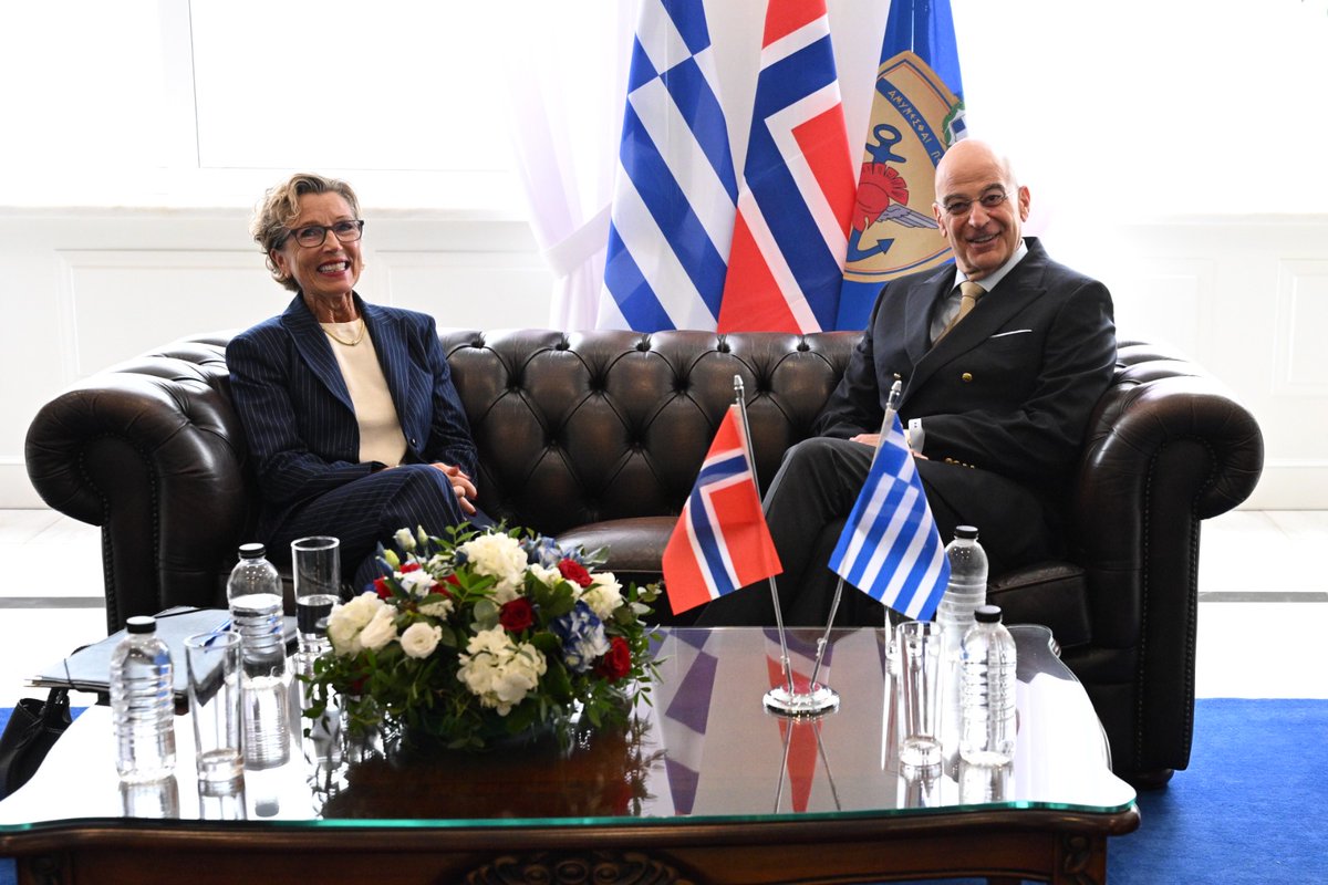 NikosDendias's tweet photo. Είχα σήμερα στο Υπουργείο Εθνικής Άμυνας, συνάντηση γνωριμίας με την Πρέσβη της Νορβηγίας, κα Harriet E. Berg @norwayingreece, με την οποία συζητήσαμε, μεταξύ άλλων, θέματα που αφορούν στην ενίσχυση της διμερούς συνεργασίας 🇬🇷-🇳🇴 στον αμυντικό τομέα και στο πλαίσιο του #ΝΑΤΟ, δίνοντας έμφαση στην καινοτομία.